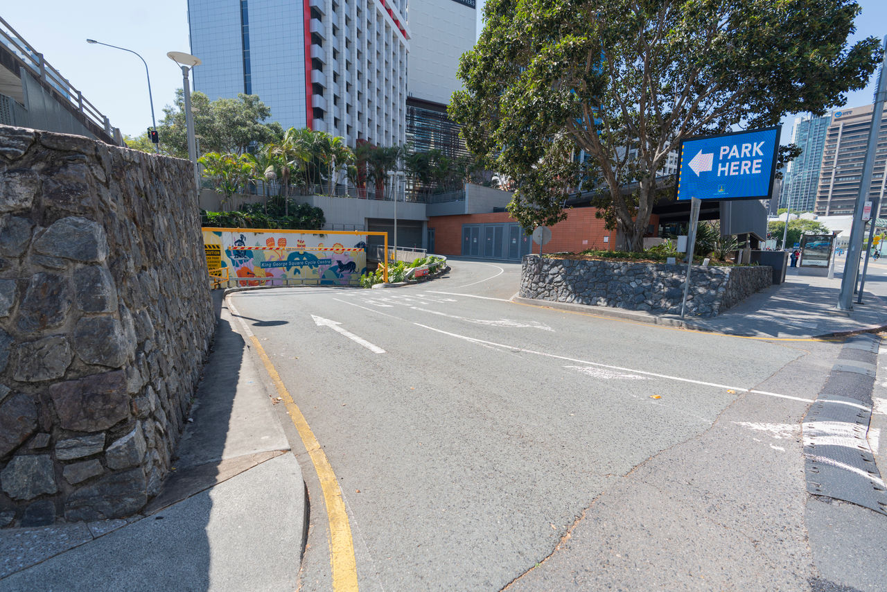 Roma Street entrance into King George Square Car Park