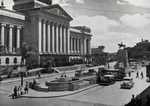 Historic image of King George Square - 1945