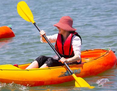 Kayak explore