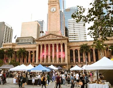 BrisStyle Twilight Market