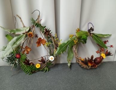 Botanical art: Seasonal wreath making