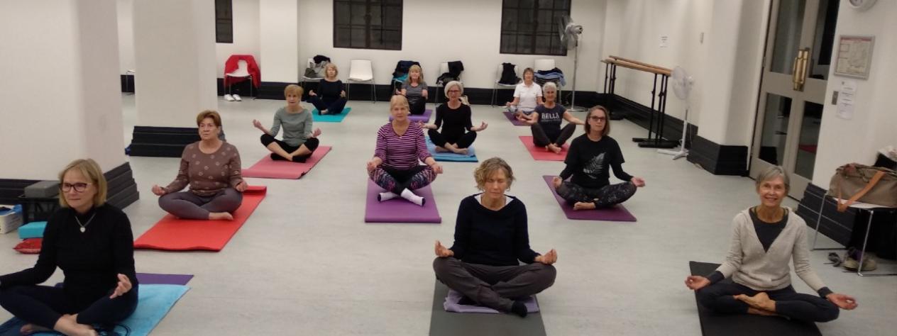 50 Plus: Yoga